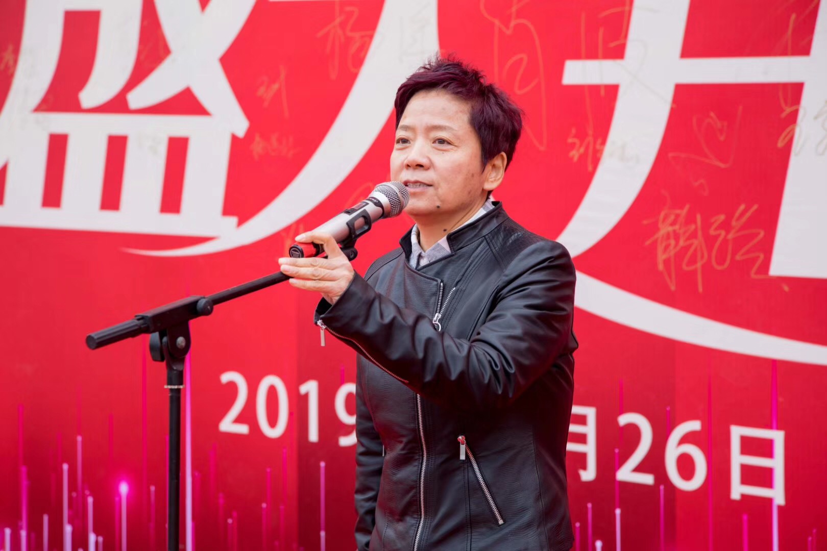 南京高空車租賃，淳海機(jī)械24小時高空車租賃服務(wù)